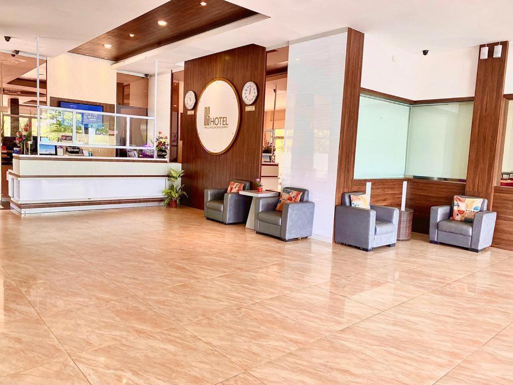 Os Hotel Tanjung Uncang Sagulung Exterior photo